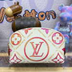 Louis Vuitton Pochette Cosmetique PM M11239 Peachblow
